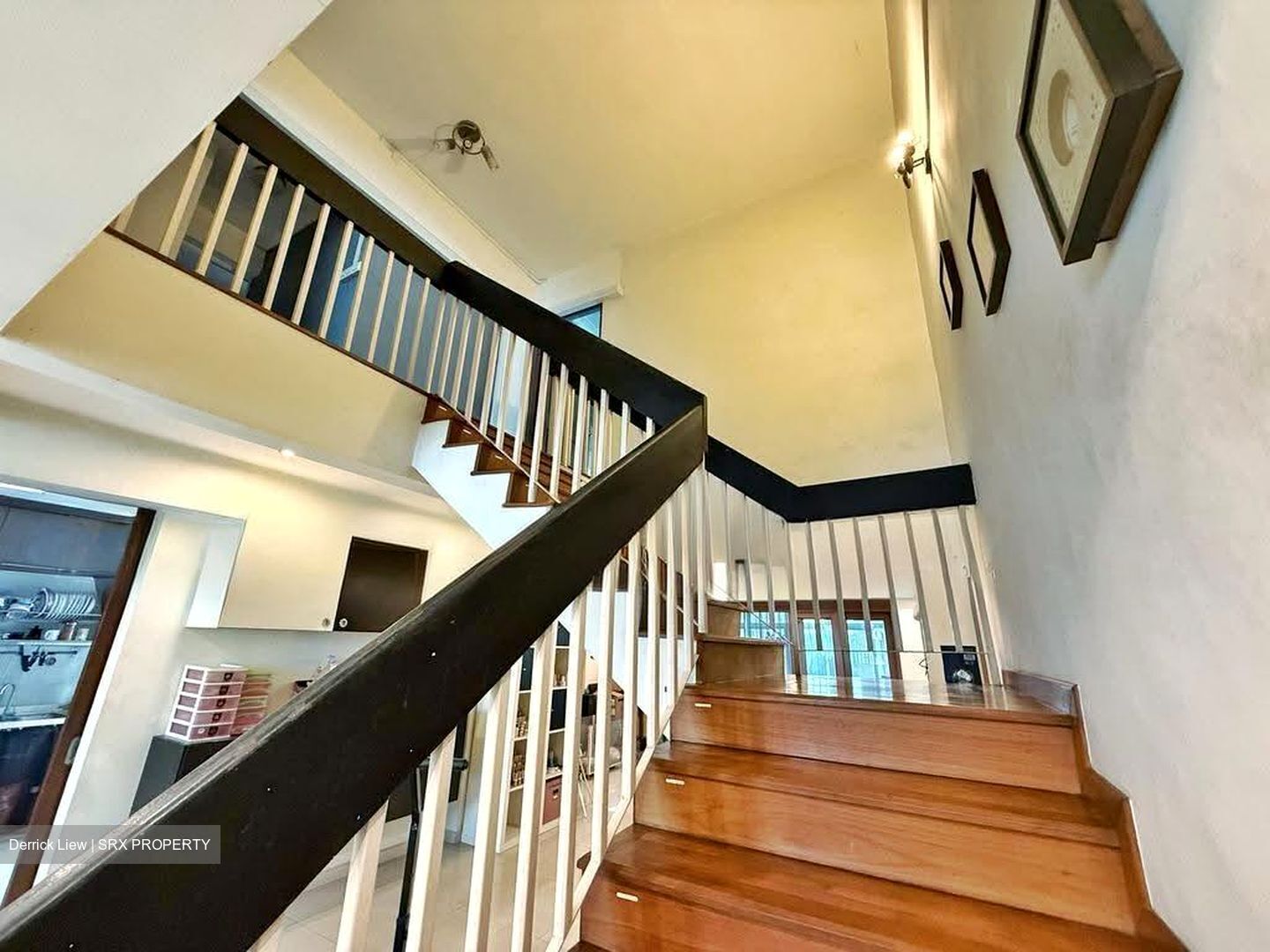 Blk 549 Jurong West Street 42 (Jurong West), HDB Executive #627632221